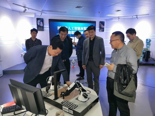 河南省人力资源和社会保障厅二级巡视员张荣瑞一行莅临展览馆参观指导
